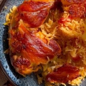 دمی گوجه با ته دیگ مرغ