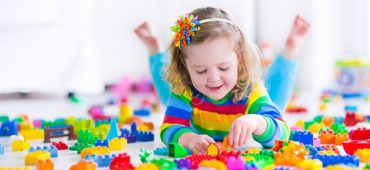 نقش بازی های ساختنی و لگو در رشد کودک